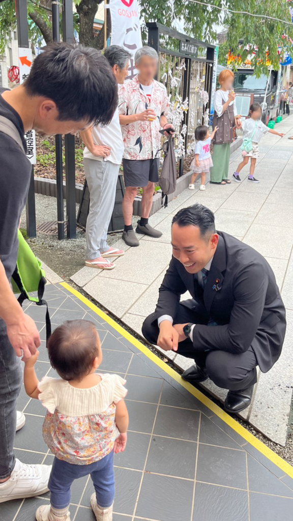 伊勢原大神宮夏詣　花の市